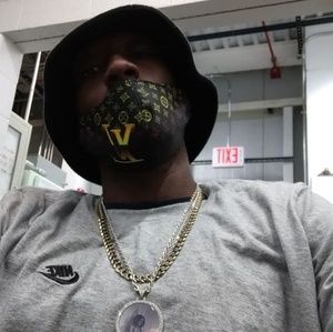 Meet your Posher, Lance